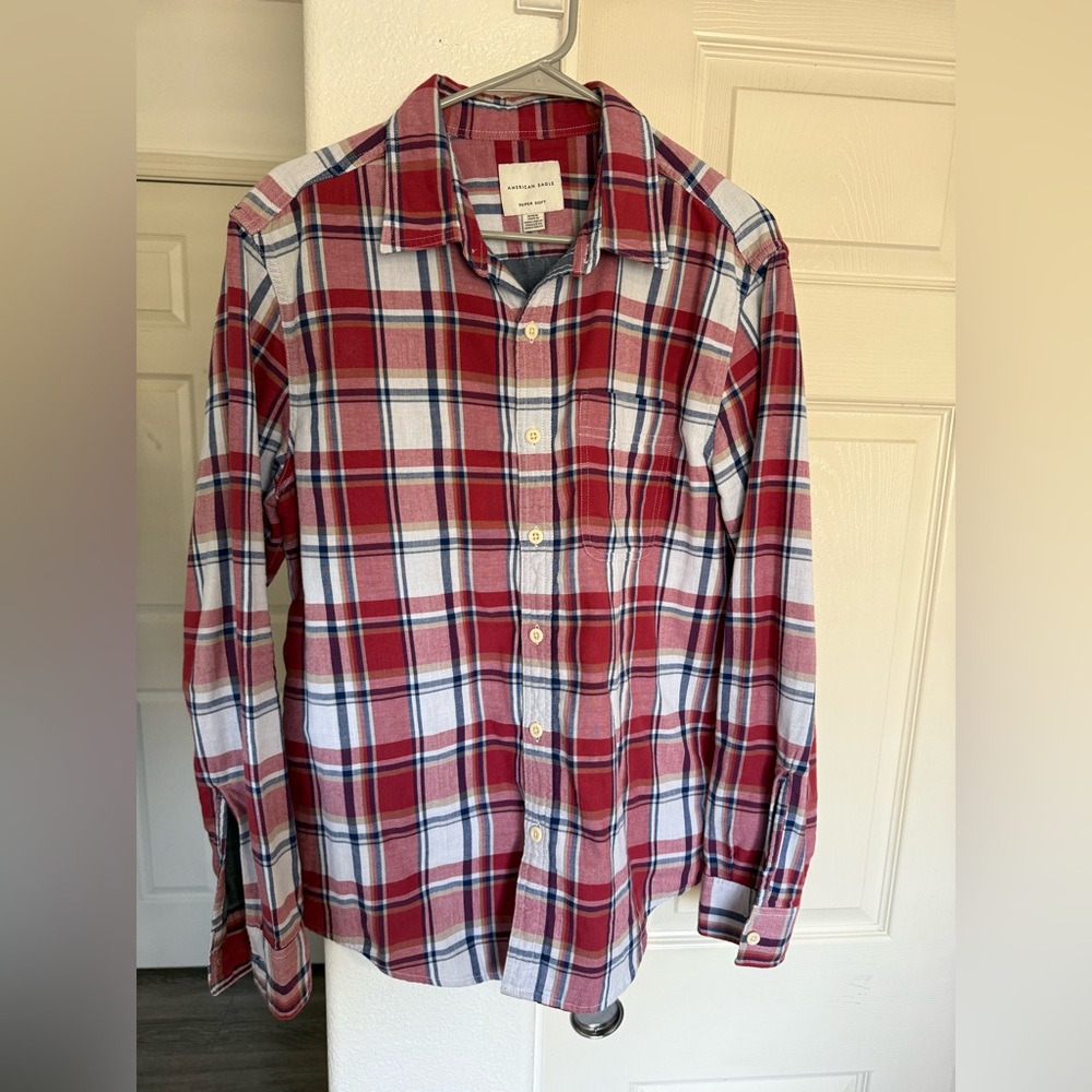 American Eagle Outfitters Red and Blue Plaid Shirt
